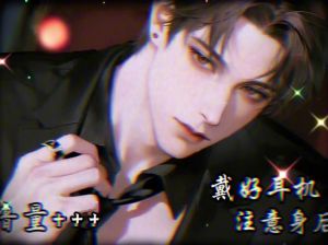 戴着耳机听广播剧_通勤独处听广播剧，网易云免费付费资源多，AI赋能个性定制，多平台收听，沉浸式体验故事