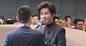 中年偶像剧对比，霍建华自然演技获赞，钟汉良医美引质疑