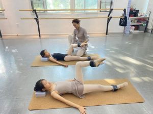 芭蕾(校园1v1)笔趣阁_校园1v1亲密关系与亚文化心理探析