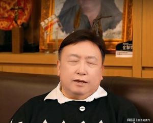 王晶，肖战戏路窄，建议选剧本像刘松仁